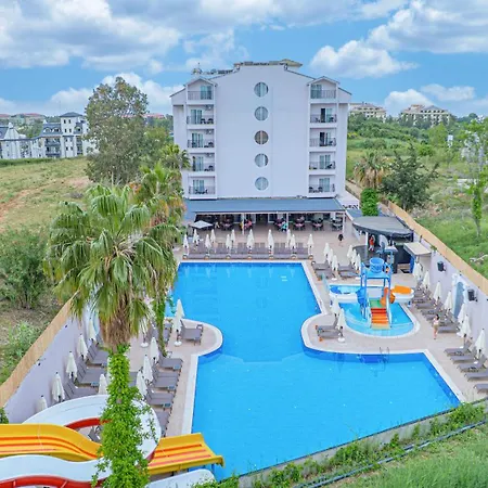 Hotel Q Ella 4*